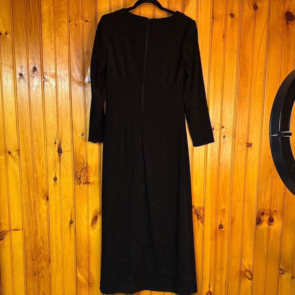 Classic Black Suede Long Sleeve Maxi Dress - Picture 8 of 8